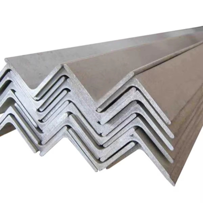 Gelijkmatig koolstofarm staal hoekstaal voor bouwconstructies, kwaliteit Q195-Q420, serie 56*6 mm