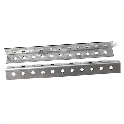 Warmgewalst gegalvaniseerd geperforeerd gelijkhoekstaal lintel met perforatiegaten/geslepen ijzeren staaf