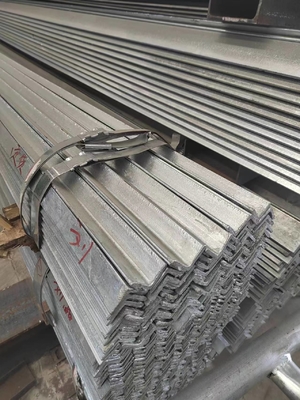 Vervoer gelijk ASTM EN S235JR S275JR S355JR A572 Hoek van koolstofstaal voor staalconstructie
