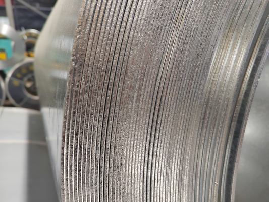 Zilveren voorgeverfde gegalvaniseerde stalen spoelen met geïmprimeerd diamantpatroon 6m lengte