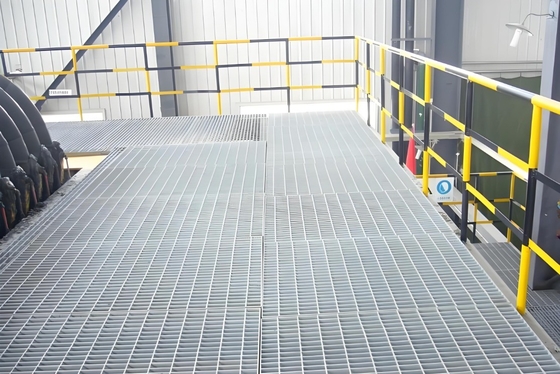 Buiten parkeerplaats en stoepbedekking staal roosterplatform met ISO9001 certificaat