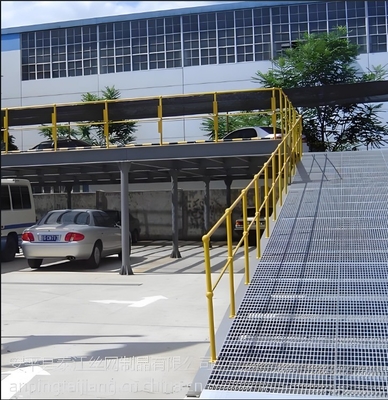 Gegalvaniseerde staalstructuur Sloopdek vloer Raster Drain Grill 50mm Cross Bar Pitch