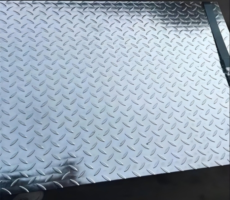 Gegalvaniseerde stalen plaat met 40 g/m2 zinklaag en maatmaat 1250/1000 mm