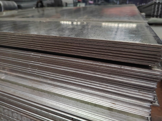 Minimum Spangle gegalvaniseerde staalplaat voor het lassen van constructies 4.5/4.75/5.0*1500mm
